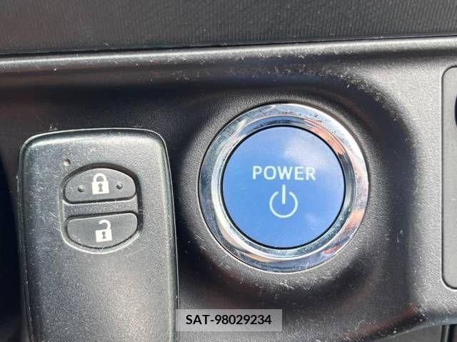 Toyota AQUA 2012-11 351370-4