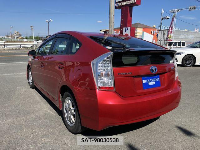 Toyota PRIUS 2011-09 255898-2