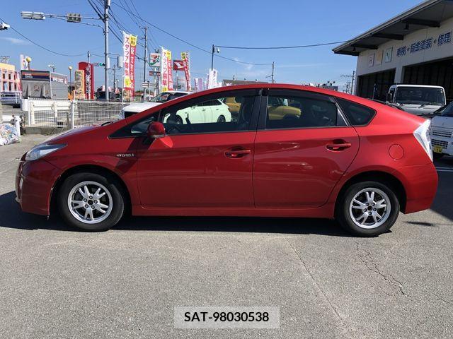 Toyota PRIUS 2011-09 255898-3