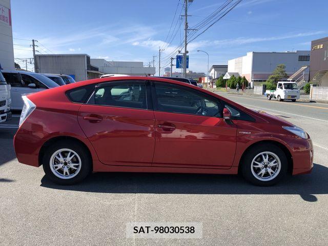Toyota PRIUS 2011-09 255898-6