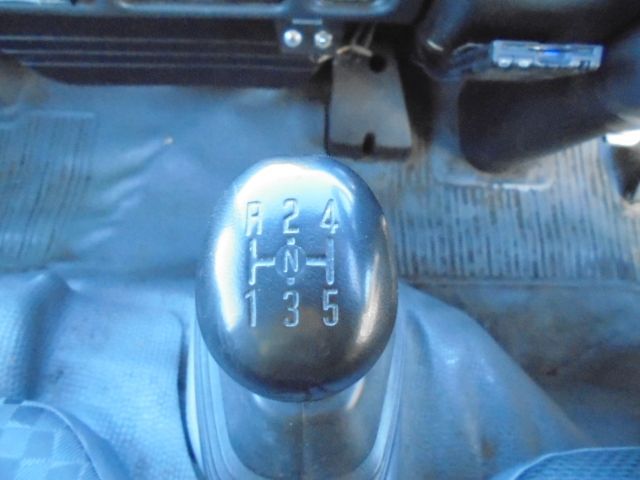 Isuzu ELF TRUCK 2006-05 62-15