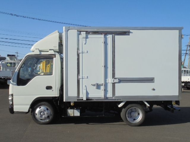 Isuzu ELF TRUCK 2006-05 62-3