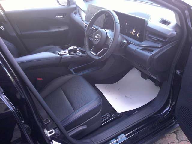 Nissan NOTE 2023-03 17468-7