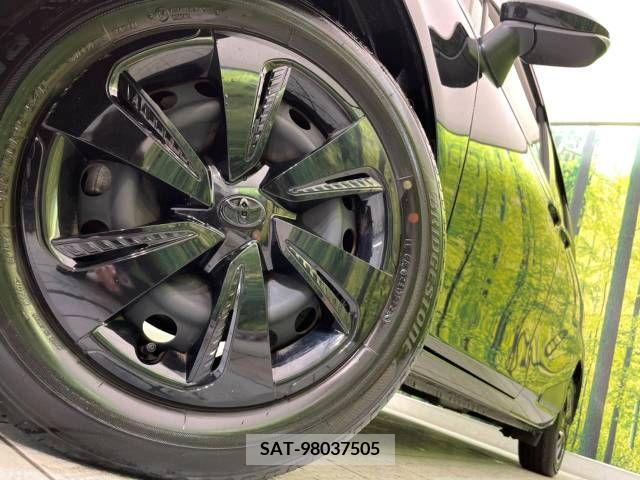 Toyota SIENTA 2022-04 298380-13