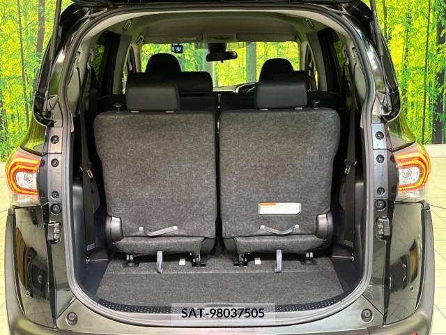 Toyota SIENTA 2022-04 298380-10
