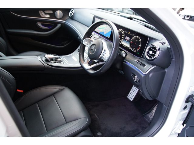 Mercedes Benz E-CLASS 2020-08 13472-8