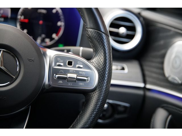 Mercedes Benz E-CLASS 2020-08 13472-15
