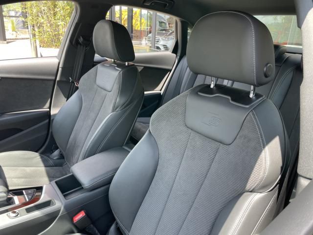 Audi A4 2020-10 9486-22