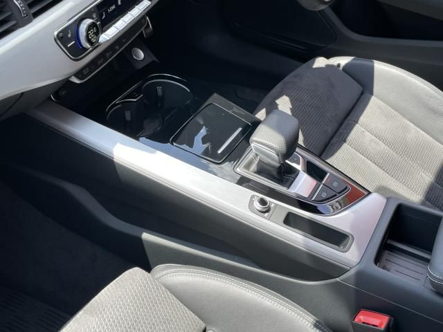 Audi A4 2020-10 9486-25