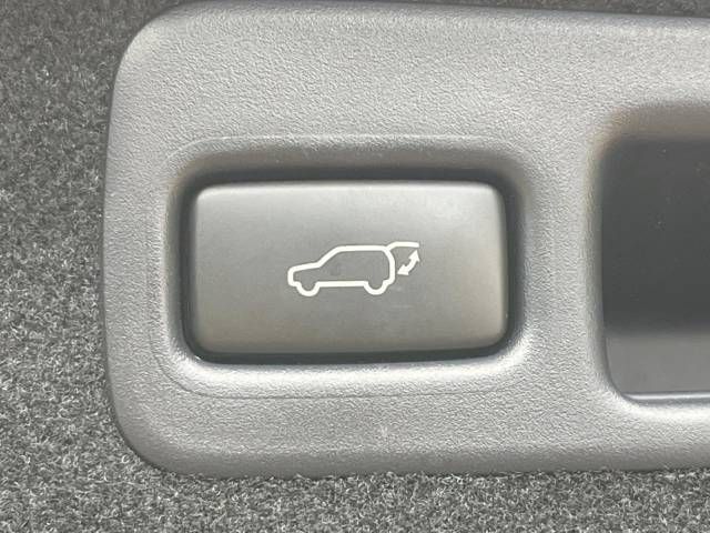 Toyota HARRIER 2018-09 12475-7