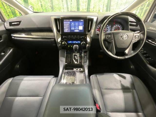 Toyota ALPHARD 2021-02 355420-1