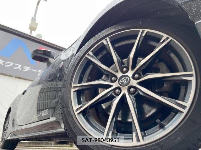 Toyota 86 2016-08 215254-13