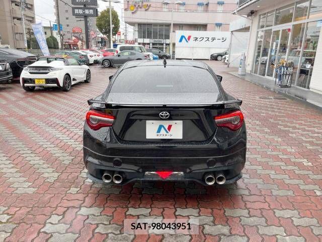 Toyota 86 2016-08 215254-15