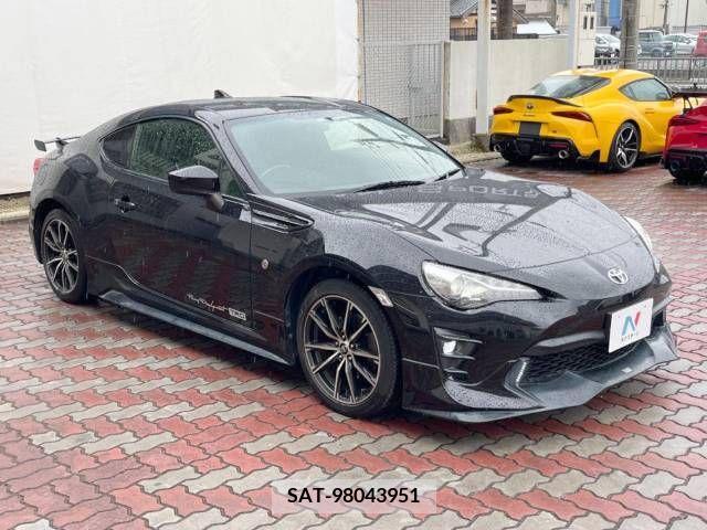 Toyota 86 2016-08 215254-16