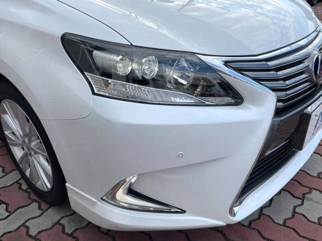 Lexus HS 2013-04 196020-12