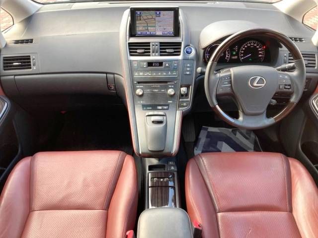 Lexus HS 2013-04 196020-1