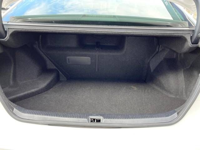 Lexus HS 2013-04 196020-10