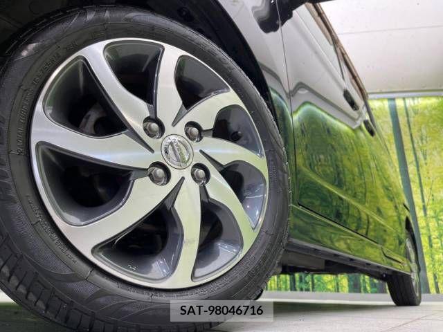 Nissan ROOX 2012-08 324238-13
