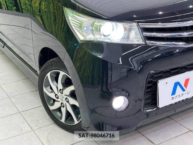 Nissan ROOX 2012-08 324238-12
