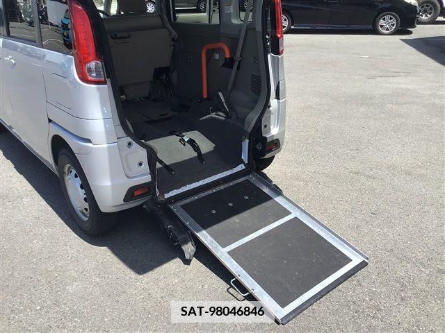 Suzuki SPACIA 2015-04 373025-25