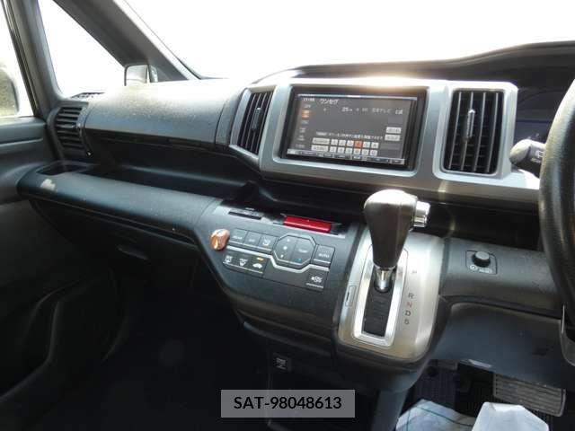 Honda STEP WGN 2010-10 255268-12