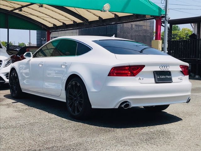 Audi A7 2011-06 3277-10