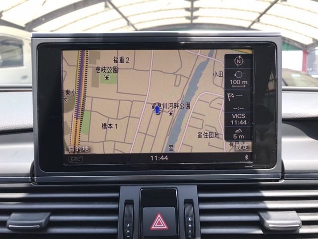 Audi A7 2011-06 3277-16