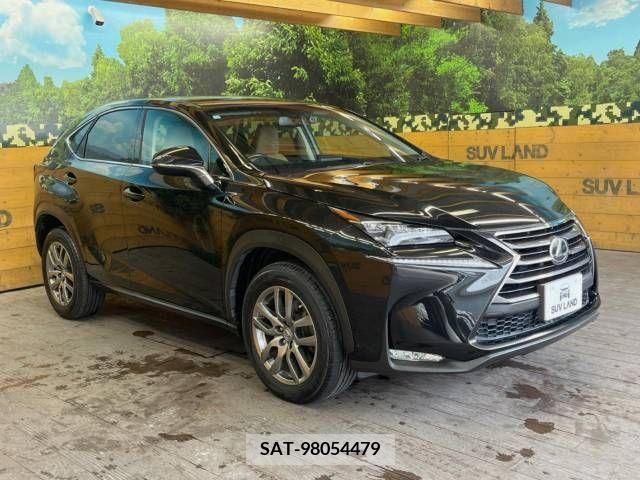 Lexus NX 2014-09 354249-16