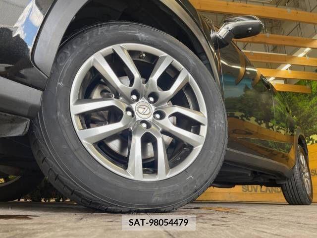 Lexus NX 2014-09 354249-13