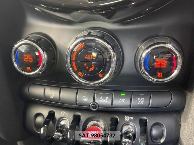 Bmw MINI 2016-02 262681-5