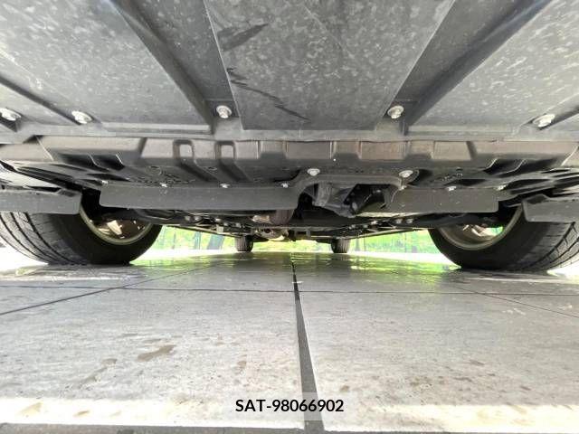 Toyota VELLFIRE 2018-07 375406-19