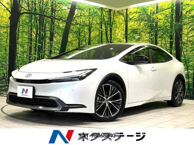 Toyota PRIUS 2023-02 332940-0