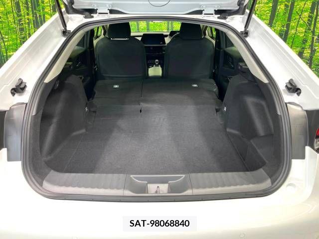 Toyota PRIUS 2023-02 332940-13