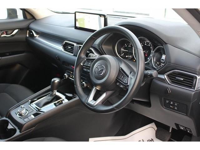 Mazda CX-5 2022-03 16152-14