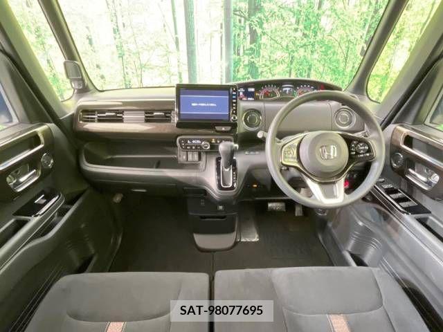 Honda N BOX 2018-09 212321-1
