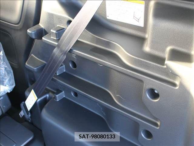 Suzuki SPACIA 2022-09 205423-14