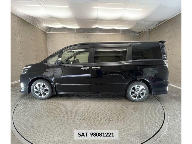 Toyota VOXY 2019-02 342430-24