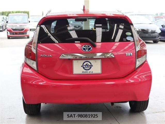 Toyota AQUA 2015-04 260200-21
