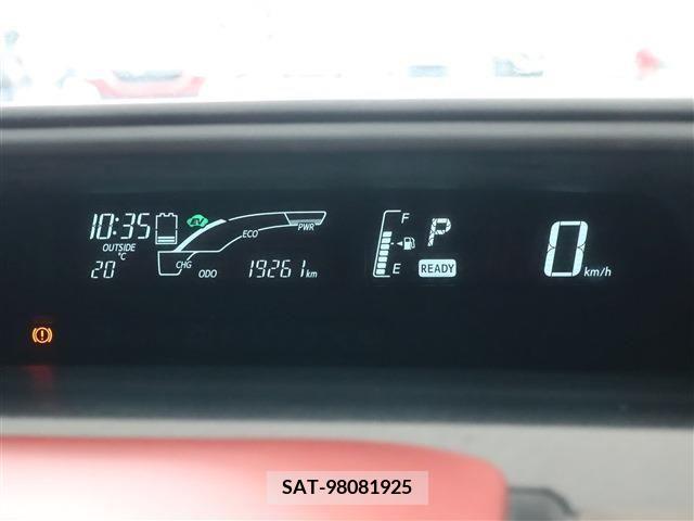 Toyota AQUA 2015-04 260200-8