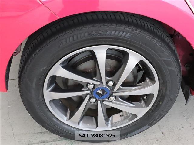 Toyota AQUA 2015-04 260200-7