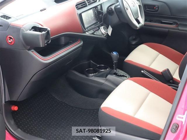 Toyota AQUA 2015-04 260200-14