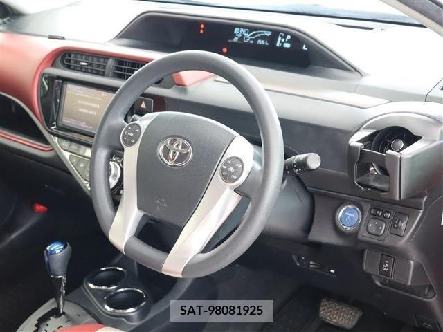Toyota AQUA 2015-04 260200-1