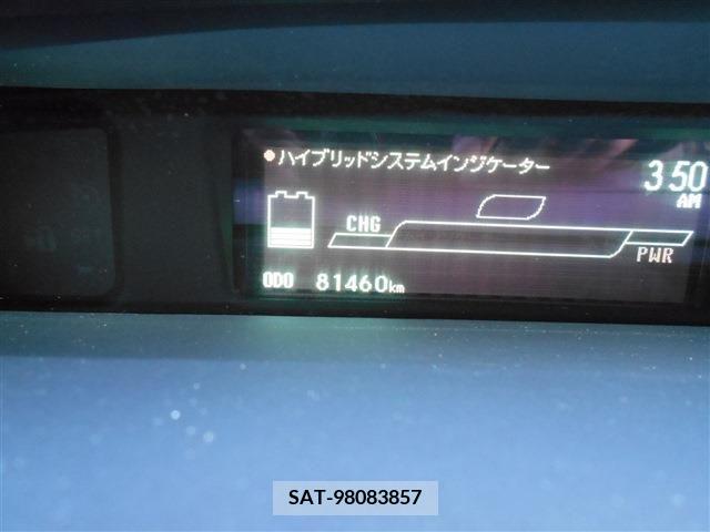 Toyota PRIUS 2011-08 220501-15
