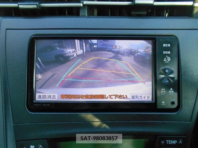 Toyota PRIUS 2011-08 220501-12