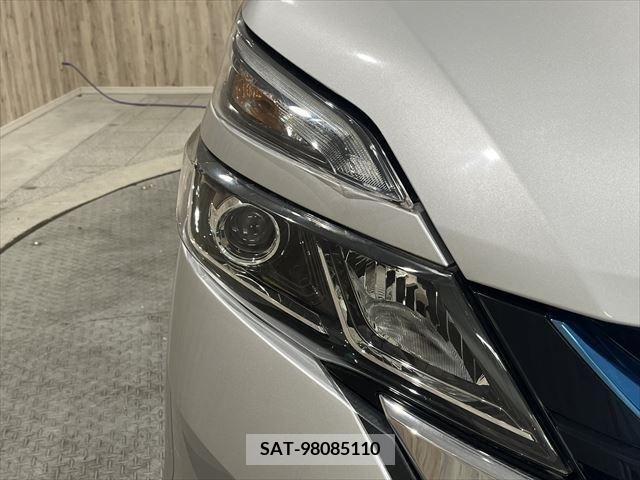 Nissan SERENA 2018-08 367727-24