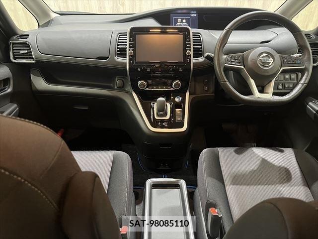 Nissan SERENA 2018-08 367727-1
