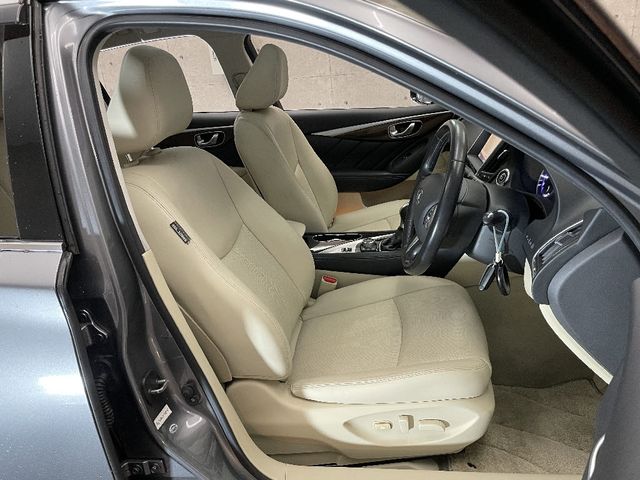Nissan SKYLINE 2015-06 14582-11