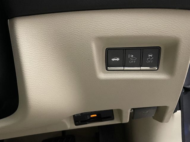 Nissan SKYLINE 2015-06 14582-21