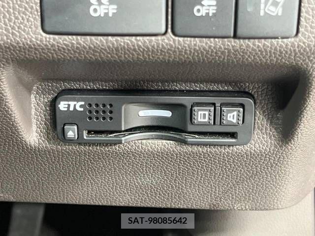 Honda FREED HYBRID 2018-03 396668-6