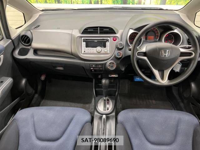 Honda FIT 2011-07 251846-1